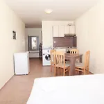 In Panorama Vigo * ネセバル